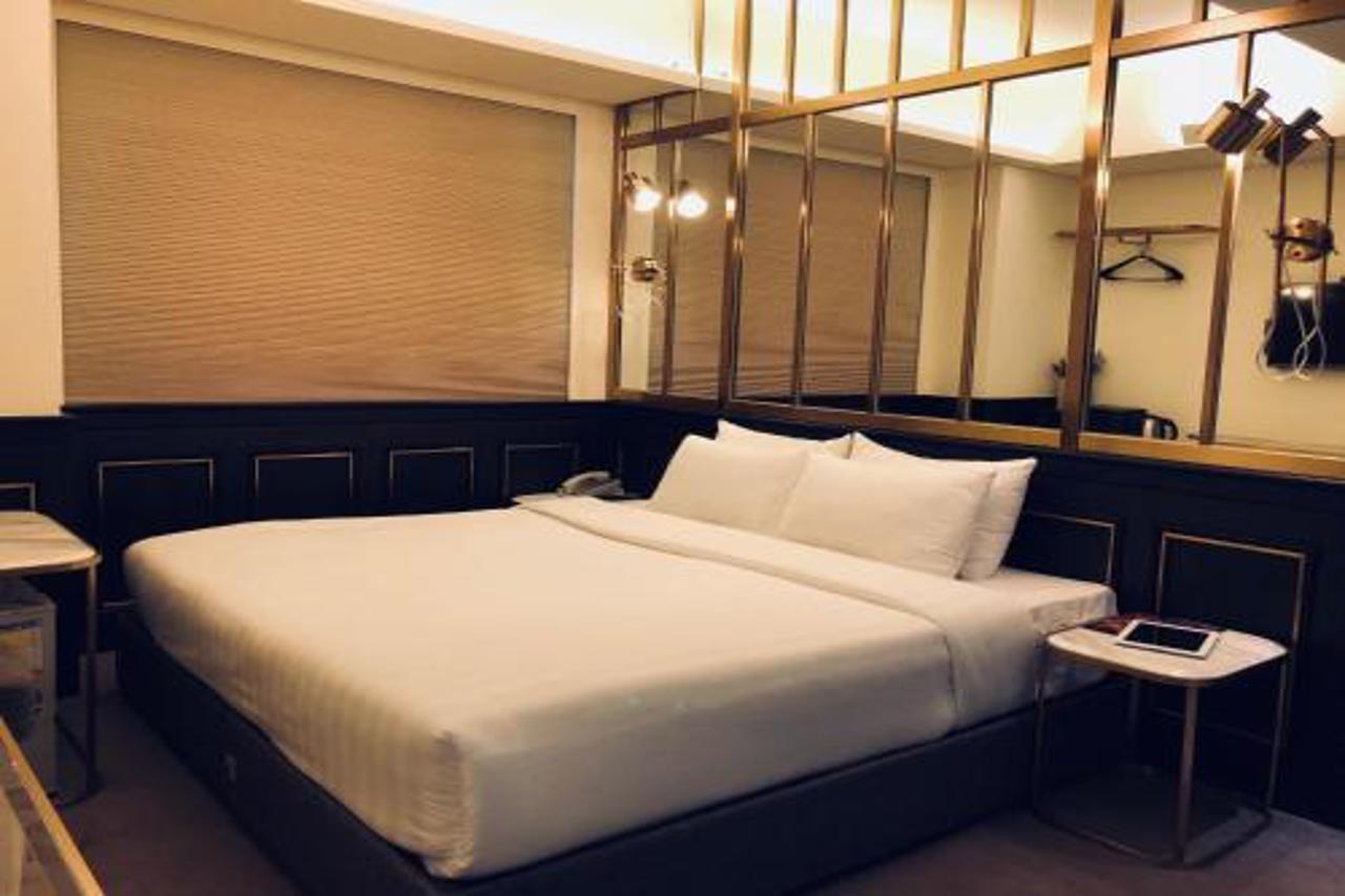 King'S Hotel Hong Kong Extérieur photo