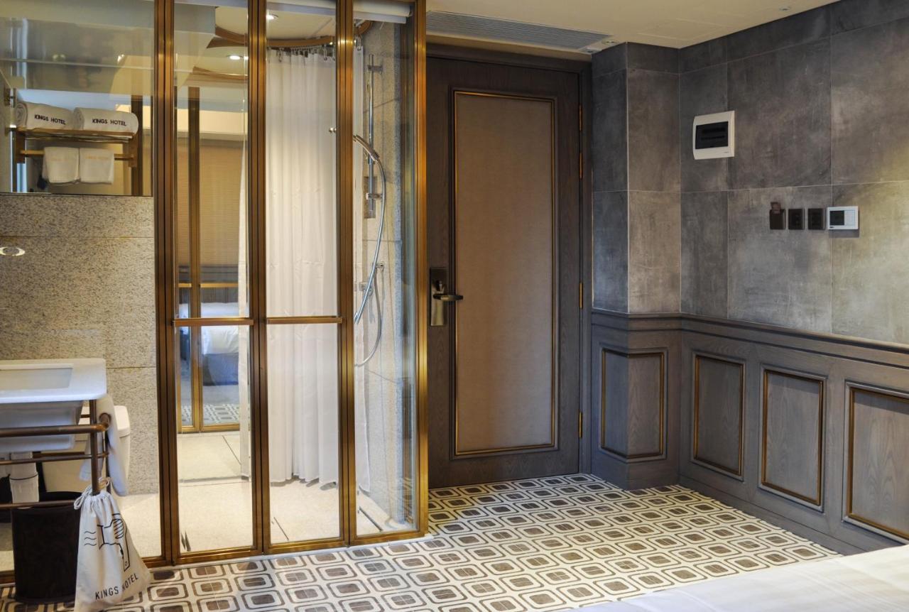 King'S Hotel Hong Kong Extérieur photo